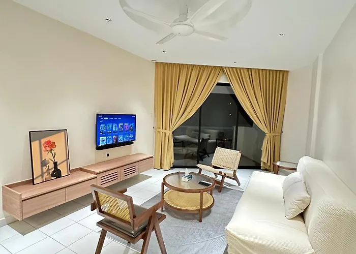 Comfy Beachfront View at Seri Bulan Condominium Teluk Kemang Beach